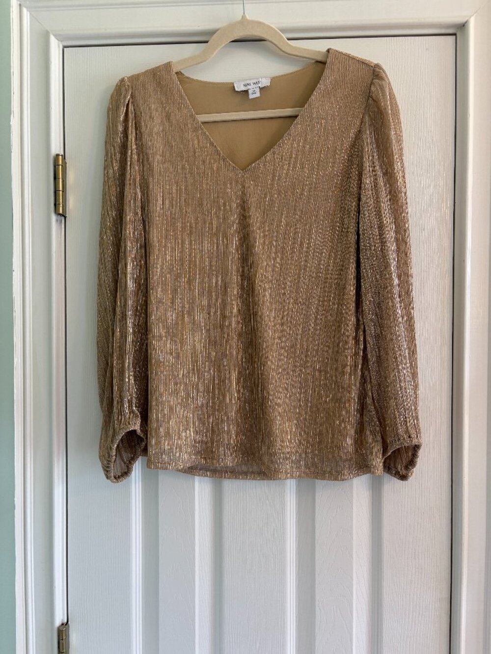Nine West Gold Sheer Long Sleeve Med Blouse